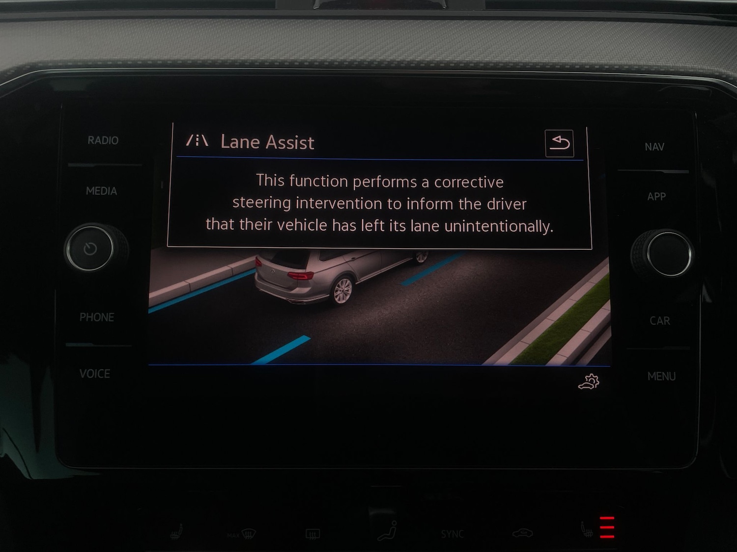 Used Volkswagen Passat 2023 for sale - 77942564: Photo 27