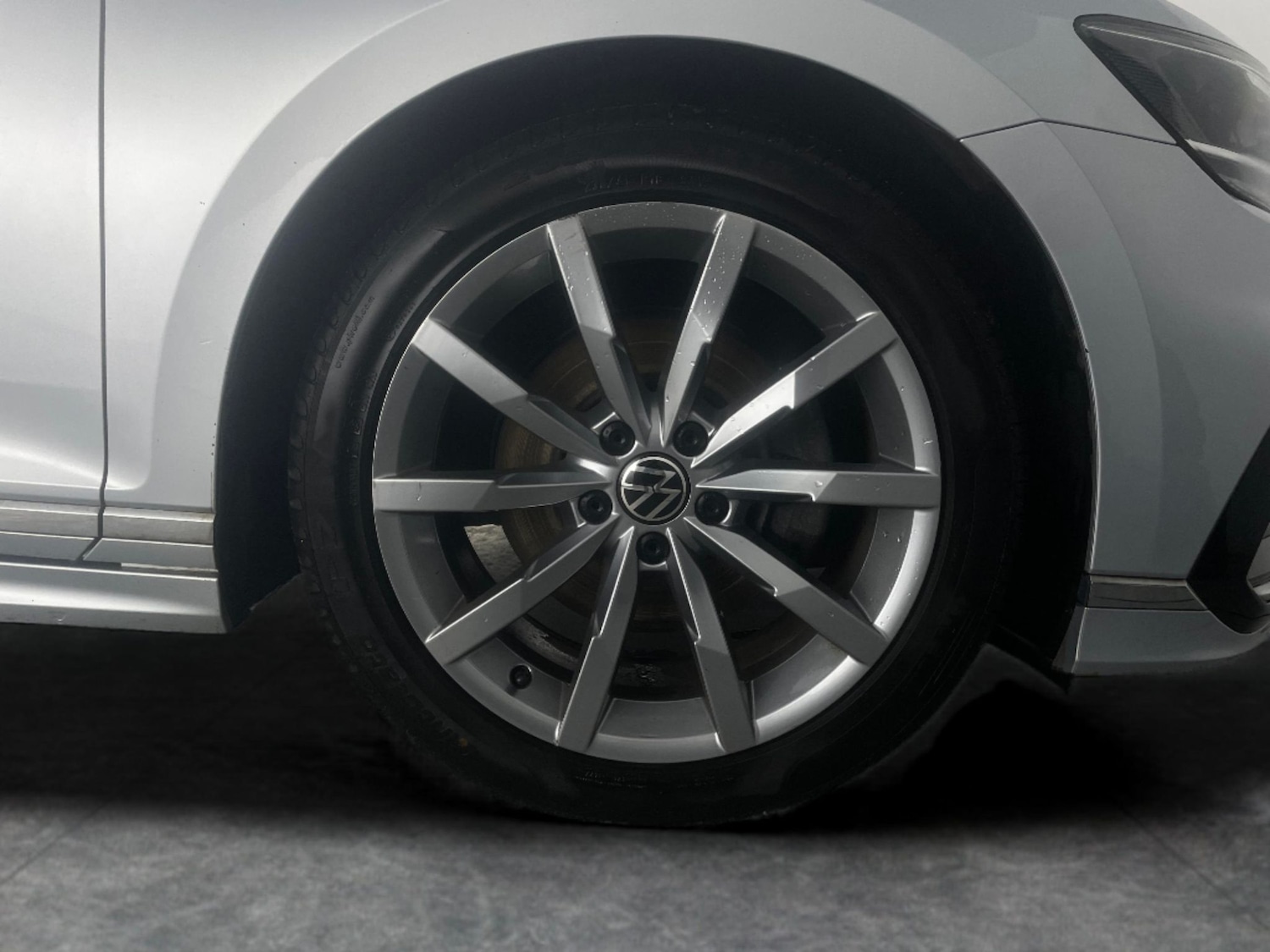 Used Volkswagen Passat 2023 for sale - 77942564: Photo 29