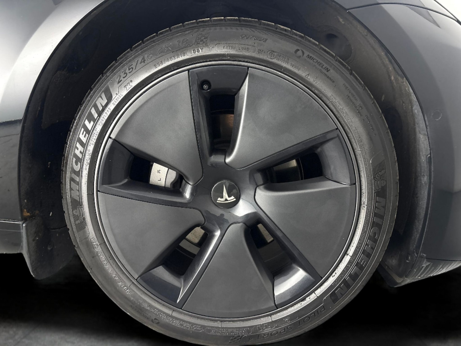 Used Tesla Model 3 2021 for sale - 77180410: Photo 26