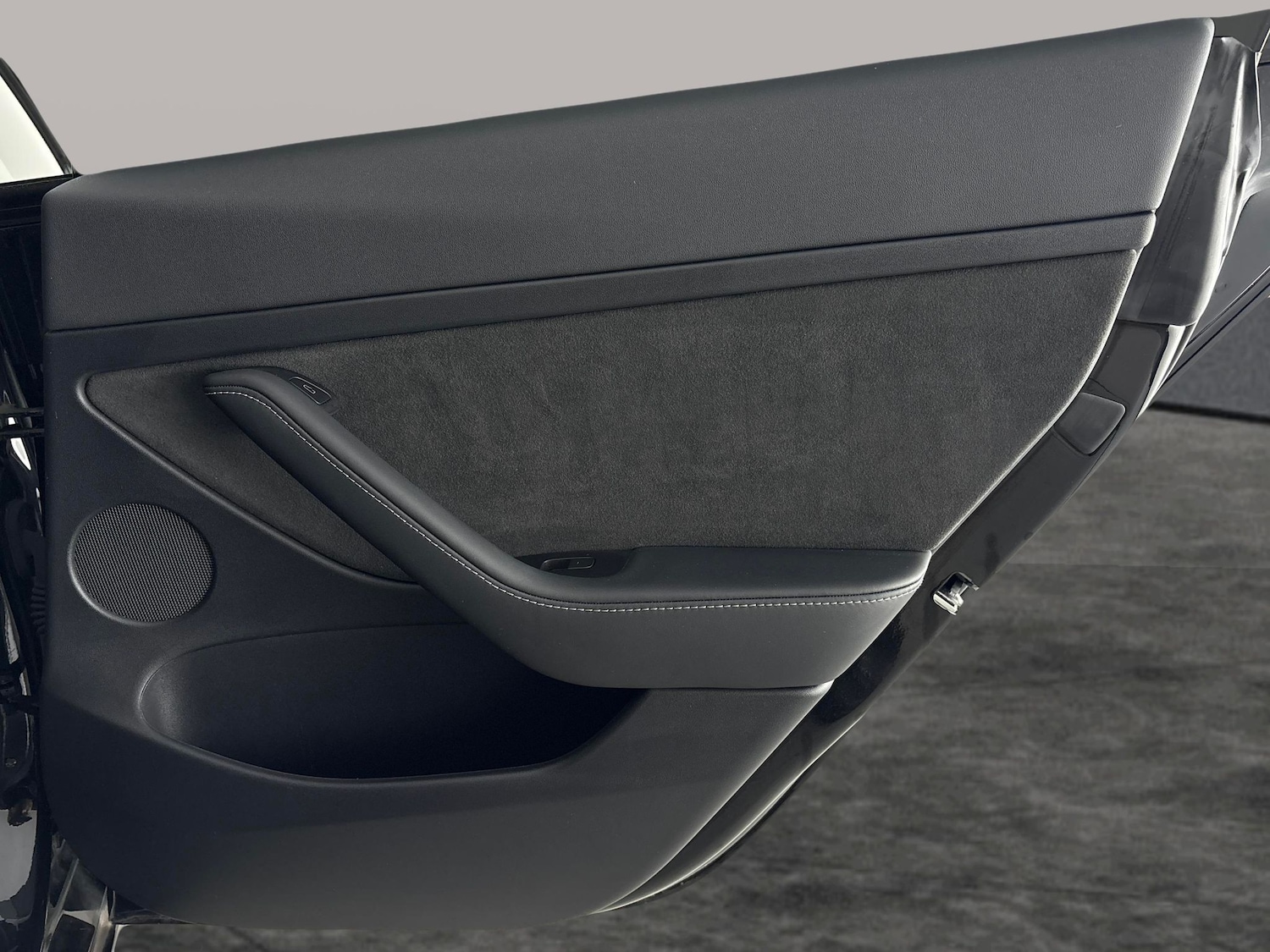 Used Tesla Model 3 2021 for sale - 77180410: Photo 32