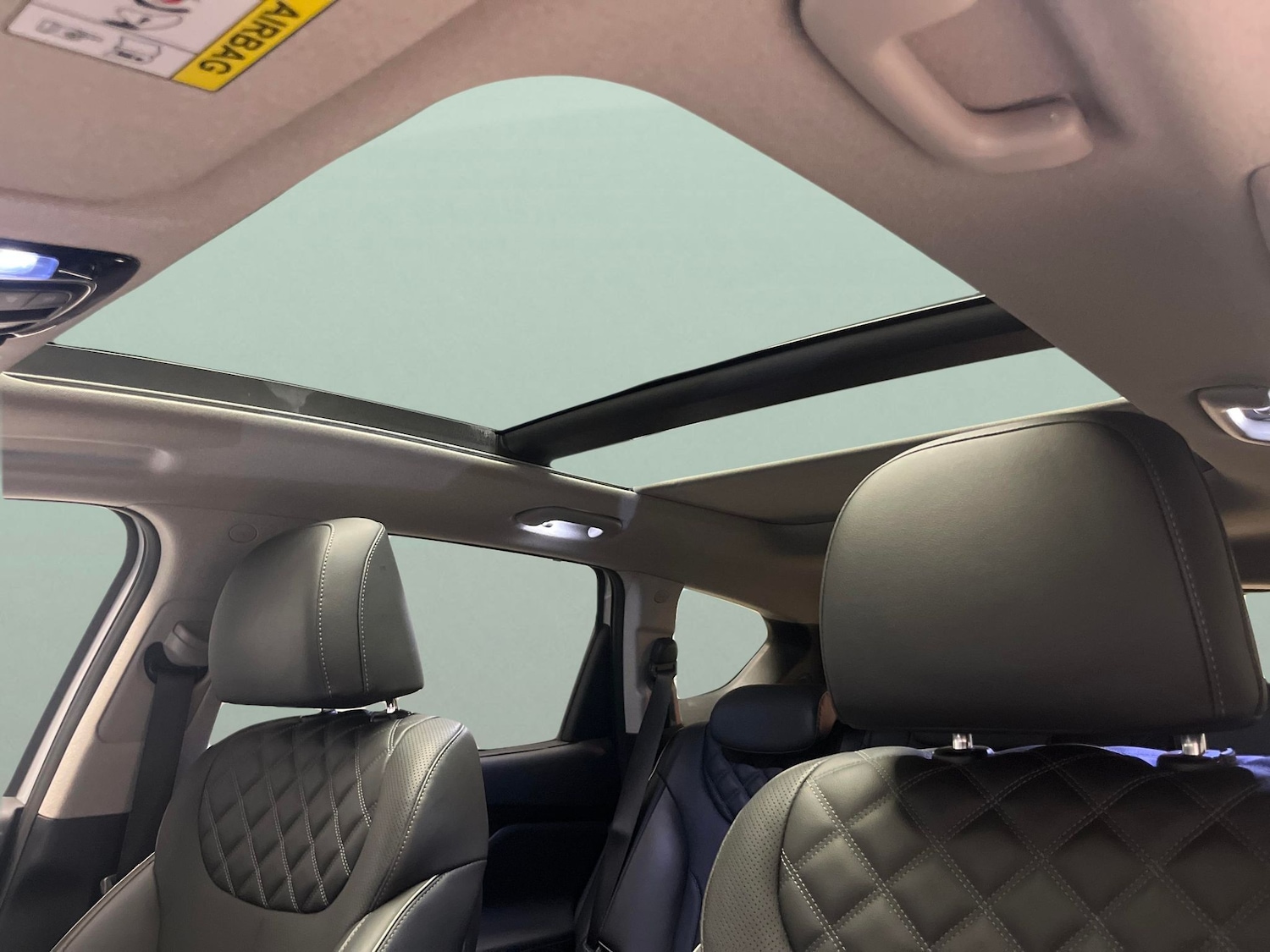 Used Hyundai Santa Fe 2023 for sale - 78159649: Photo 5