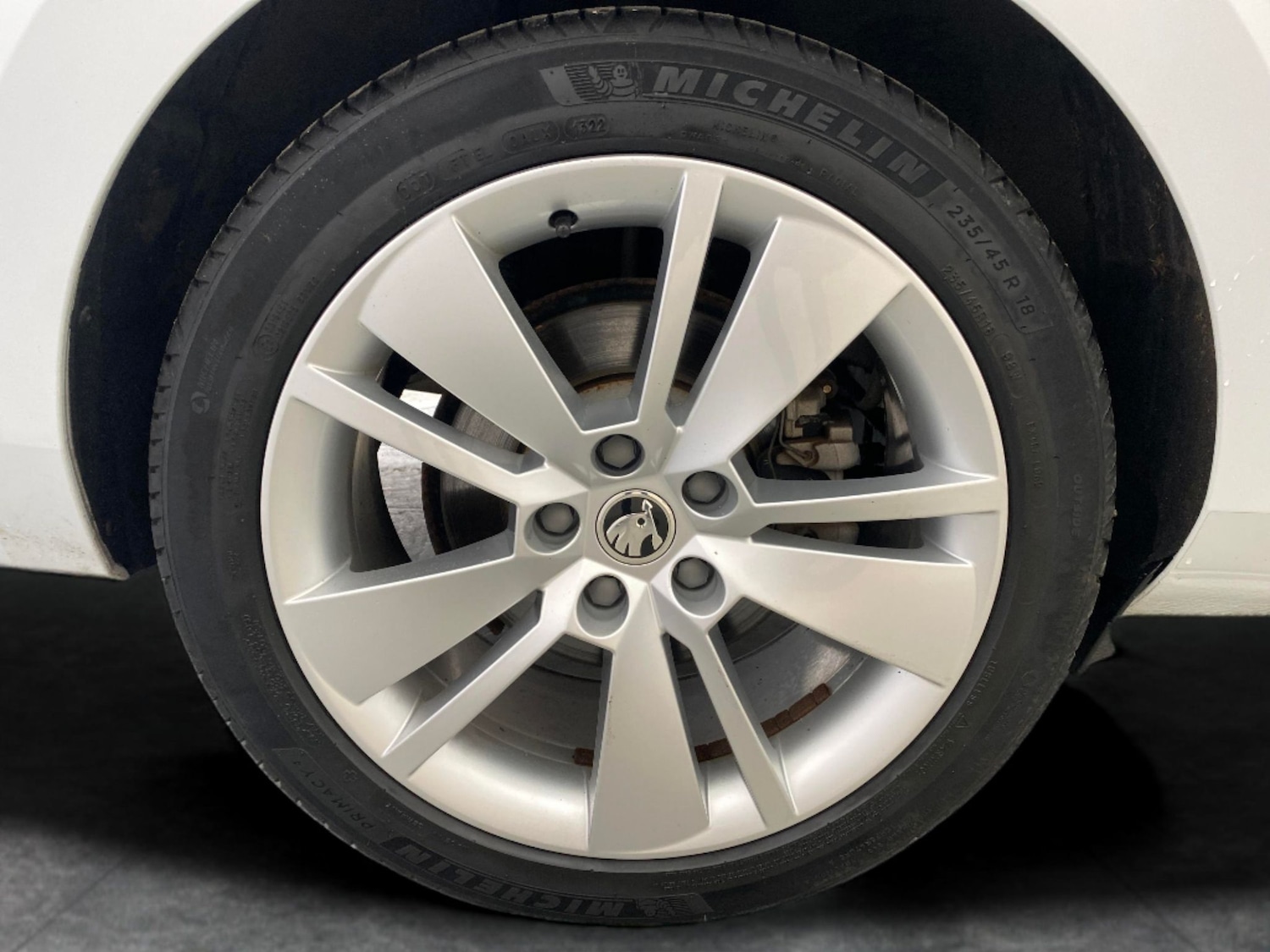 Used Skoda Superb 2021 for sale - 76362428: Photo 30