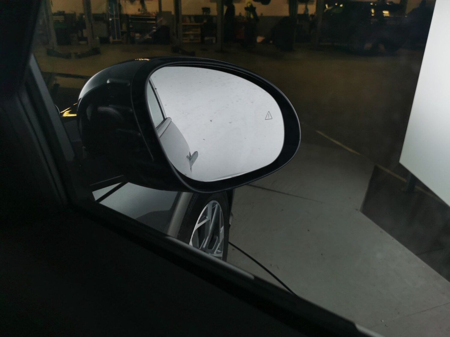 Used Genesis GV60 2022 for sale - 77675987: Photo 16