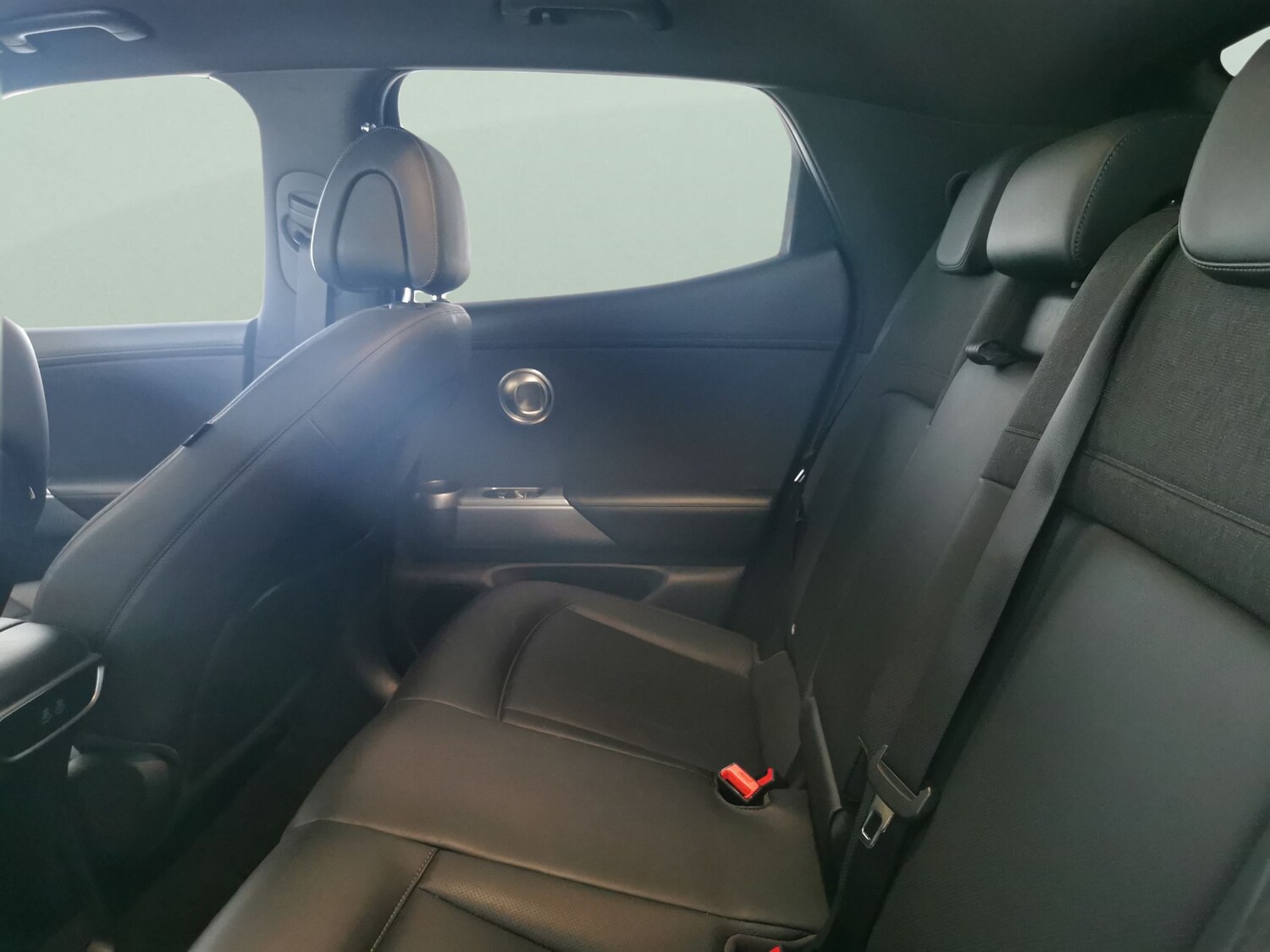 Used Genesis GV60 2022 for sale - 77675987: Photo 28