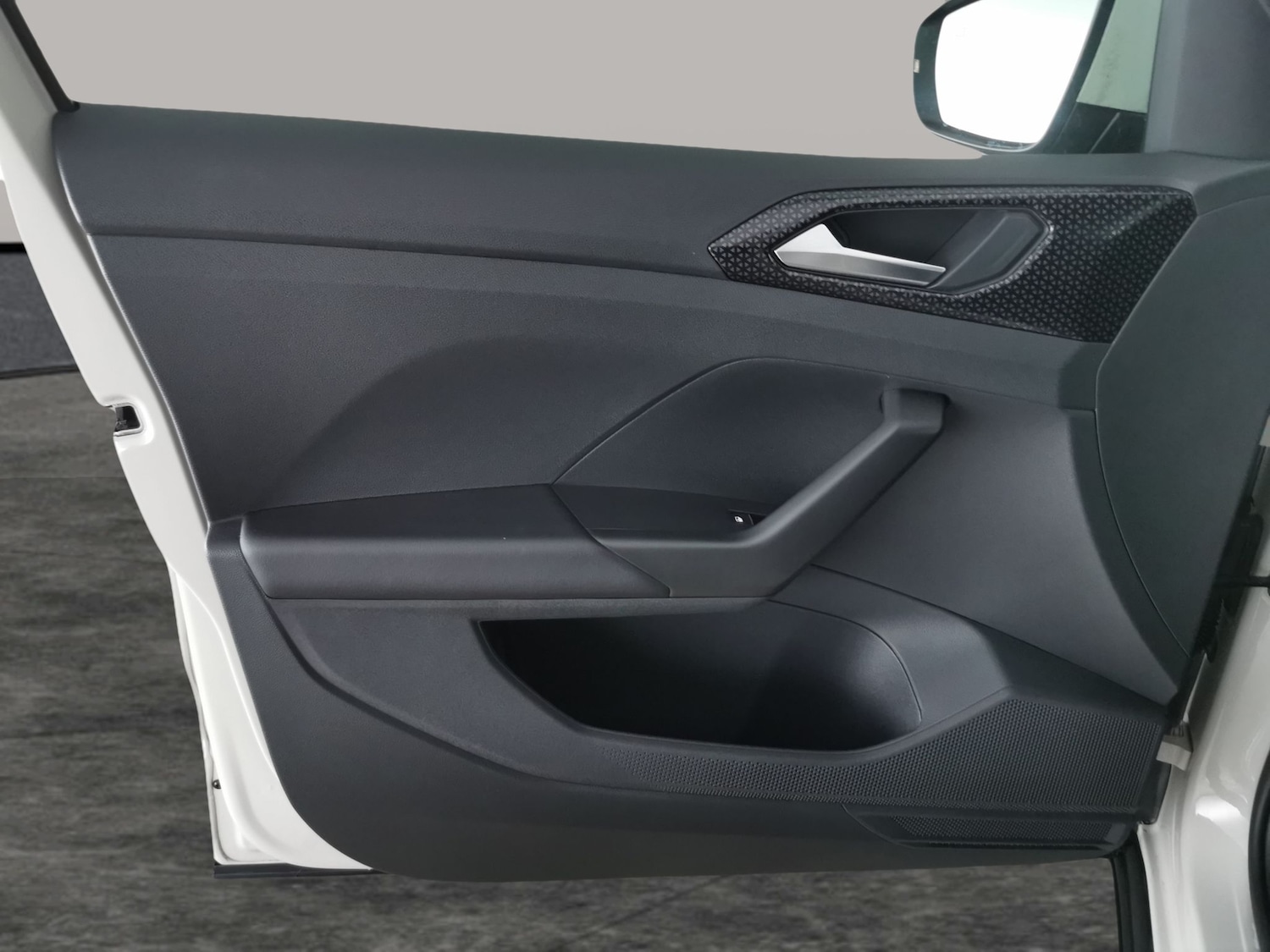 Used Volkswagen T-Cross 2023 for sale - 77239772: Photo 24