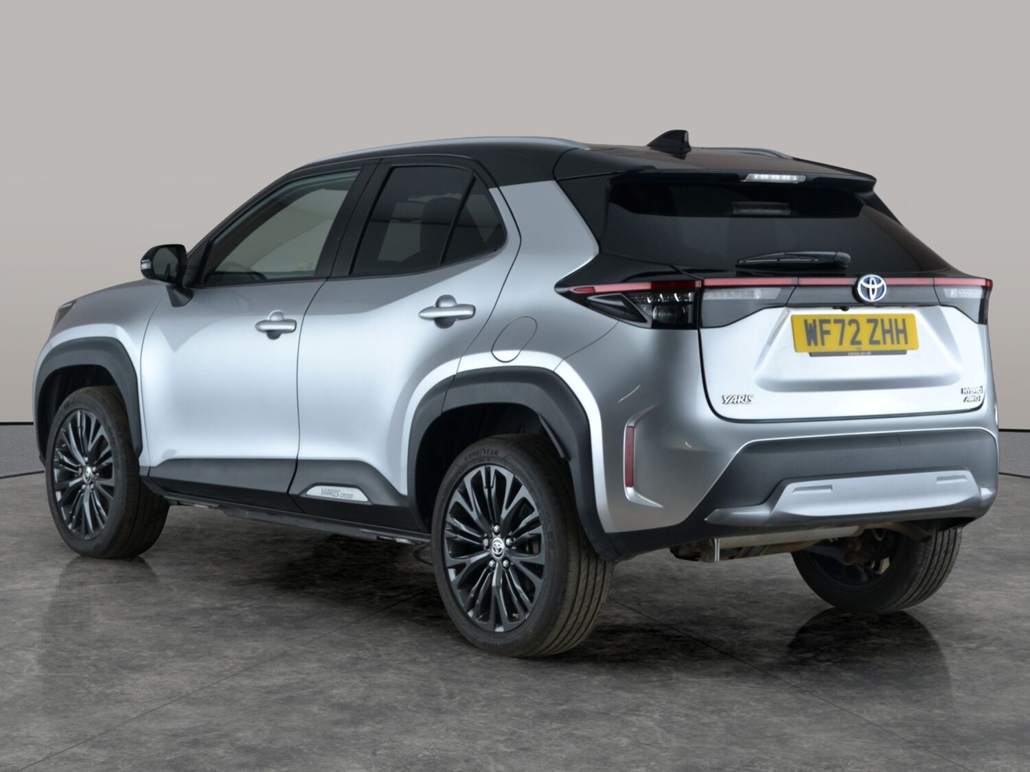 Used Toyota Yaris Cross 2022 for sale - 77347506: Photo 12