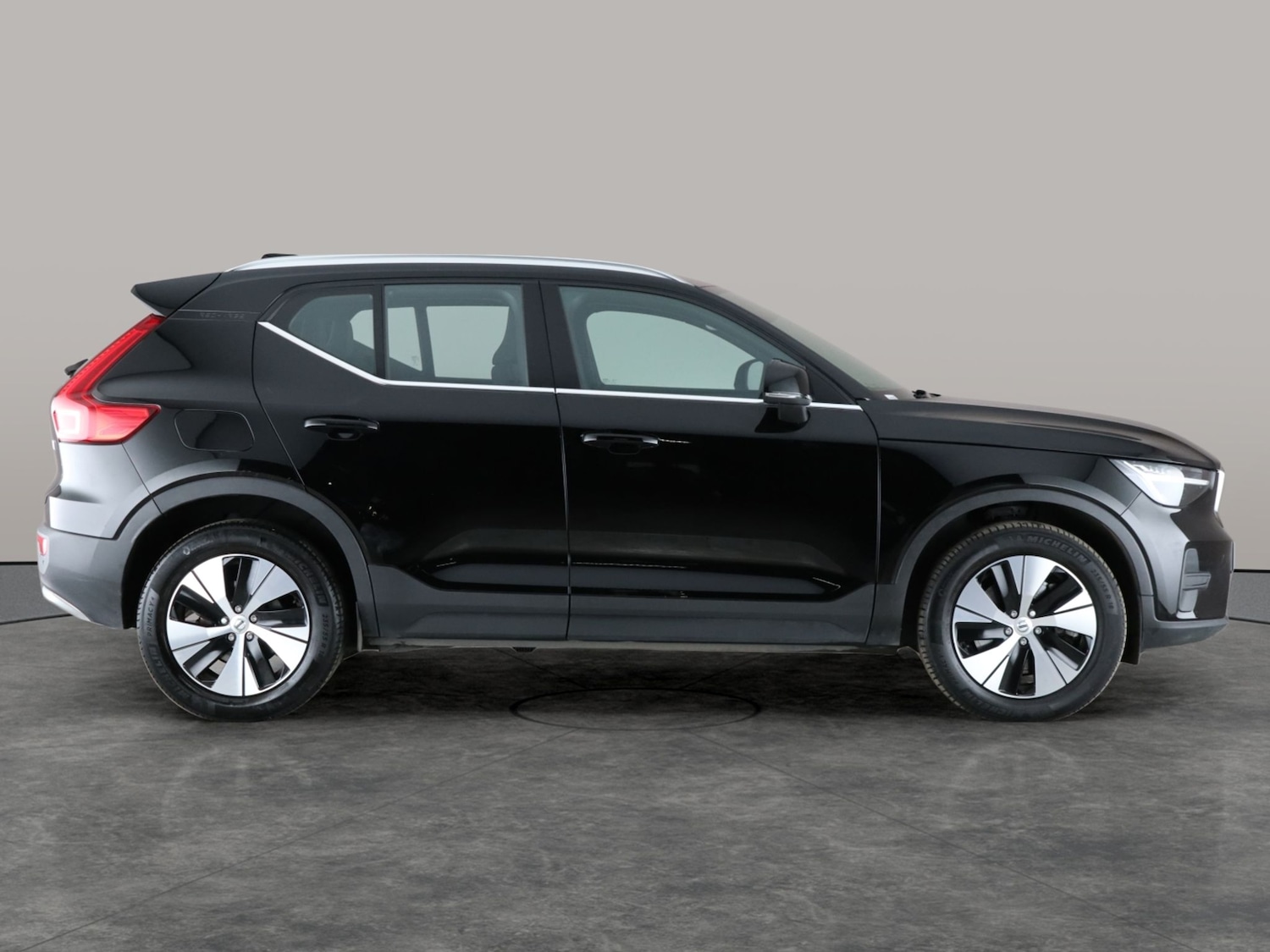 Used Volvo XC40 2022 for sale - 76821817: Photo 9