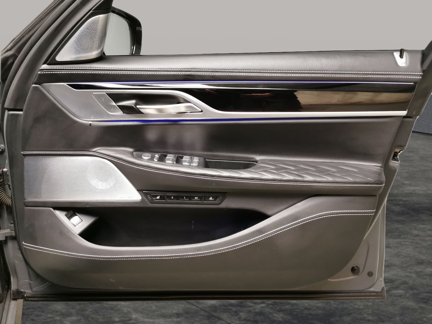 Used BMW 7 Series 2022 for sale - 78142129: Photo 35