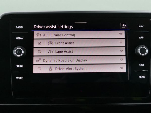 Used Volkswagen T-Roc 2023 for sale - 76271699: Photo 28