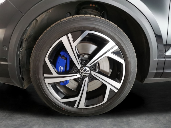 Used Volkswagen T-Roc 2023 for sale - 76271699: Photo 32