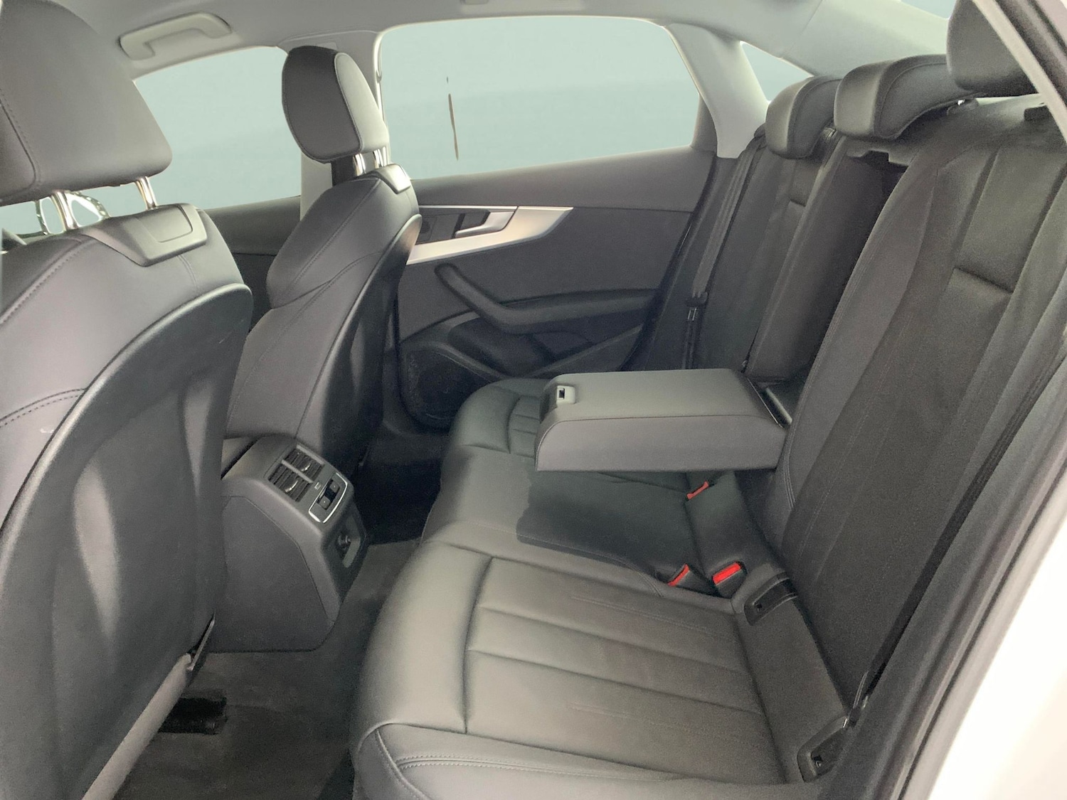 Used Audi A4 2023 for sale - 77286095: Photo 27