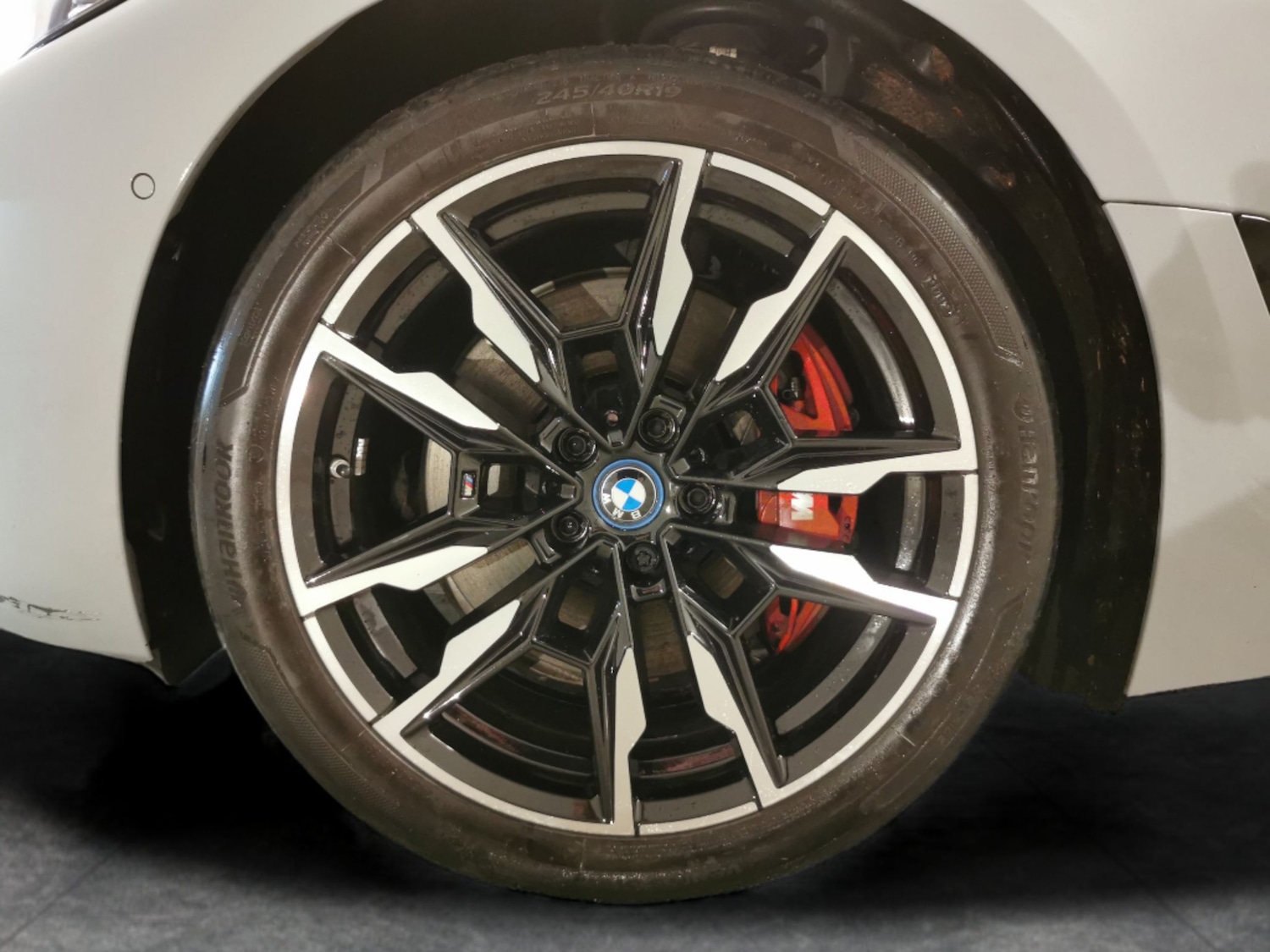 Used BMW i4 2022 for sale - 76722602: Photo 24