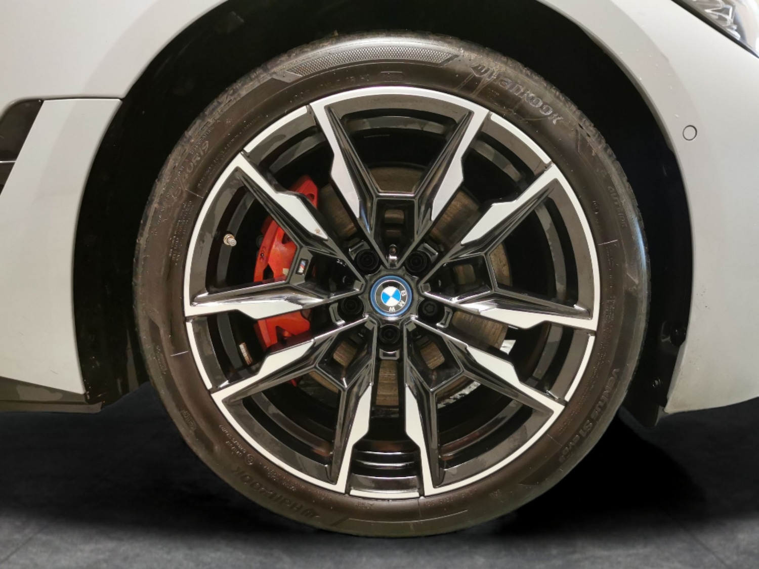 Used BMW i4 2022 for sale - 76722602: Photo 25