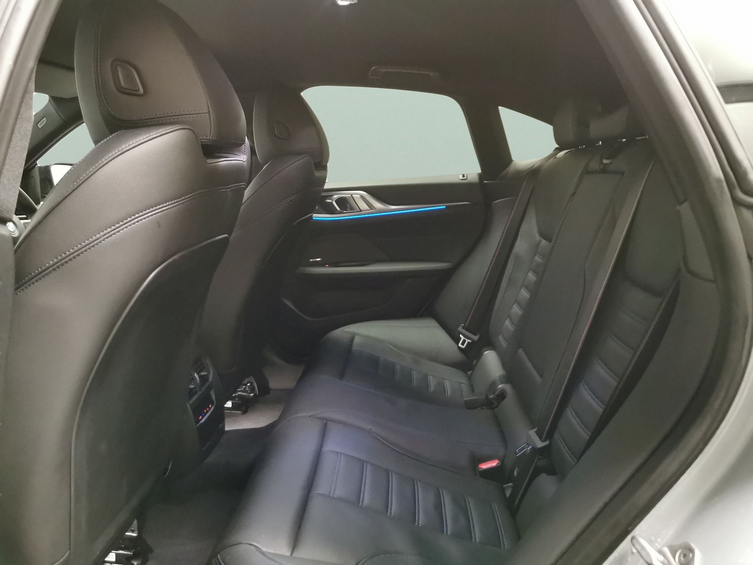 Used BMW i4 2022 for sale - 76722602: Photo 27