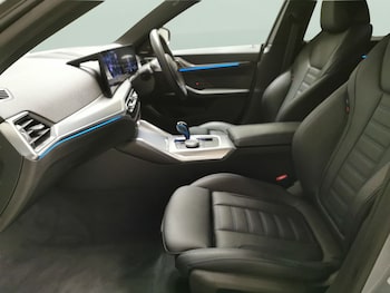 Used BMW i4 2022 for sale - 76722602: Photo