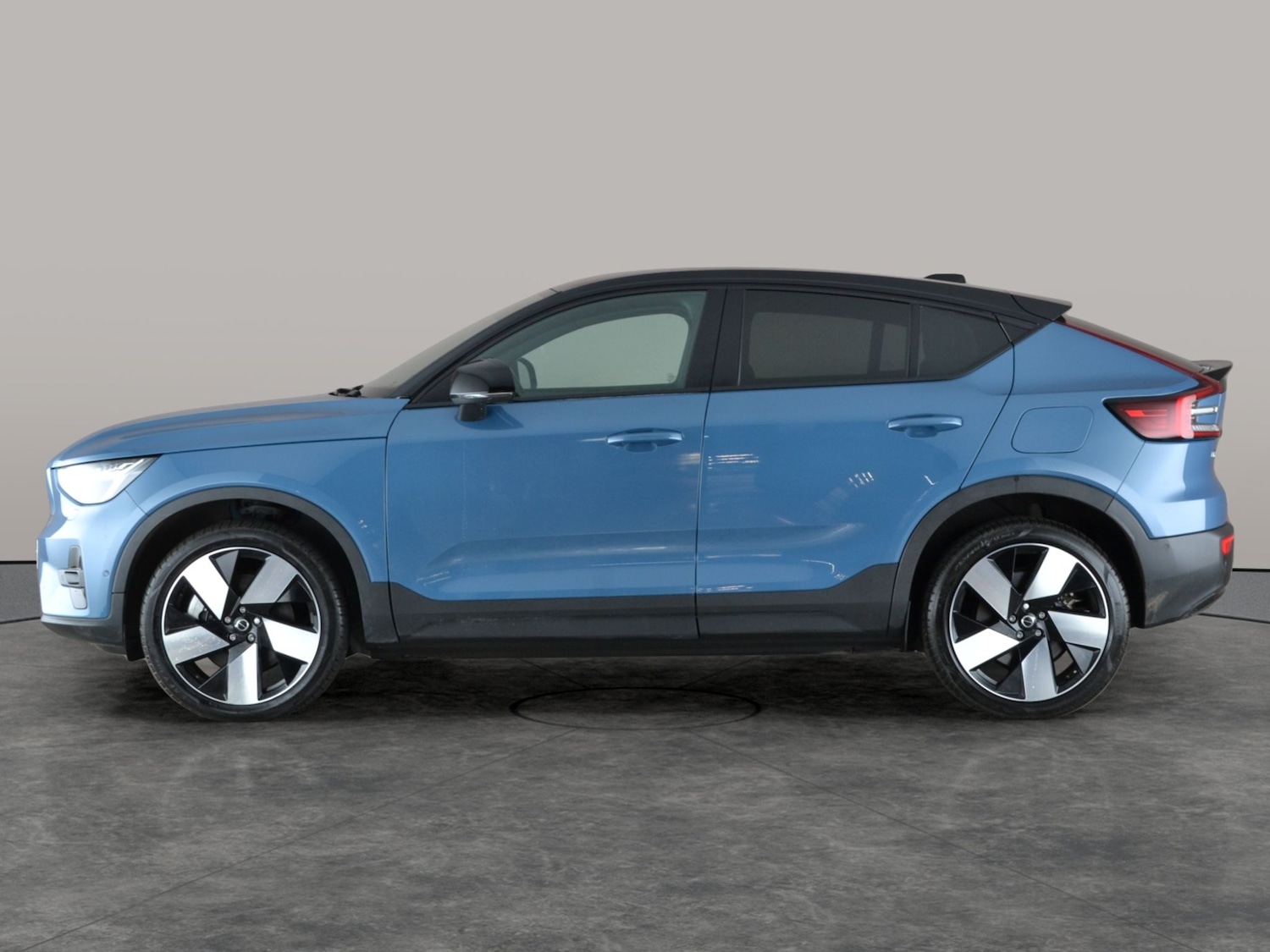 Used Volvo C40 2022 for sale - 76889199: Photo 15