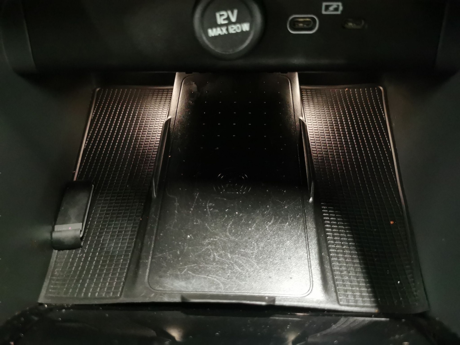 Used Volvo C40 2022 for sale - 76889199: Photo 19