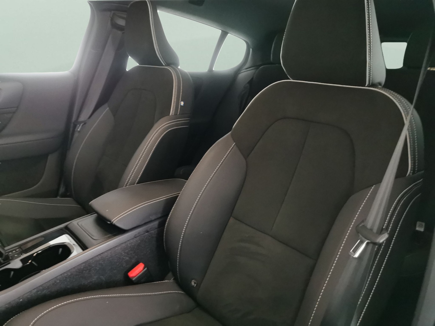 Used Volvo C40 2022 for sale - 76889199: Photo 24