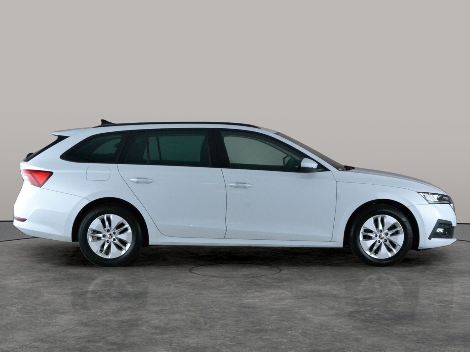 Used Skoda Octavia 2022 for sale - 77889011: Photo 8