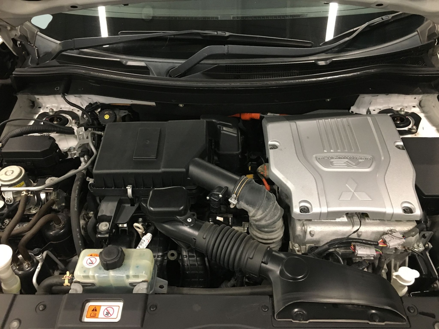 Used Mitsubishi Outlander 2017 for sale - 76763060: Photo 33