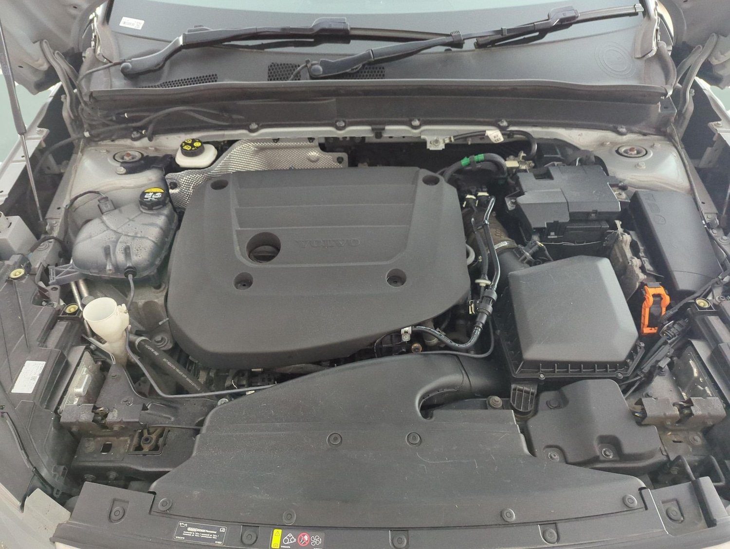 Used Volvo XC40 2024 for sale - 77974420: Photo 31