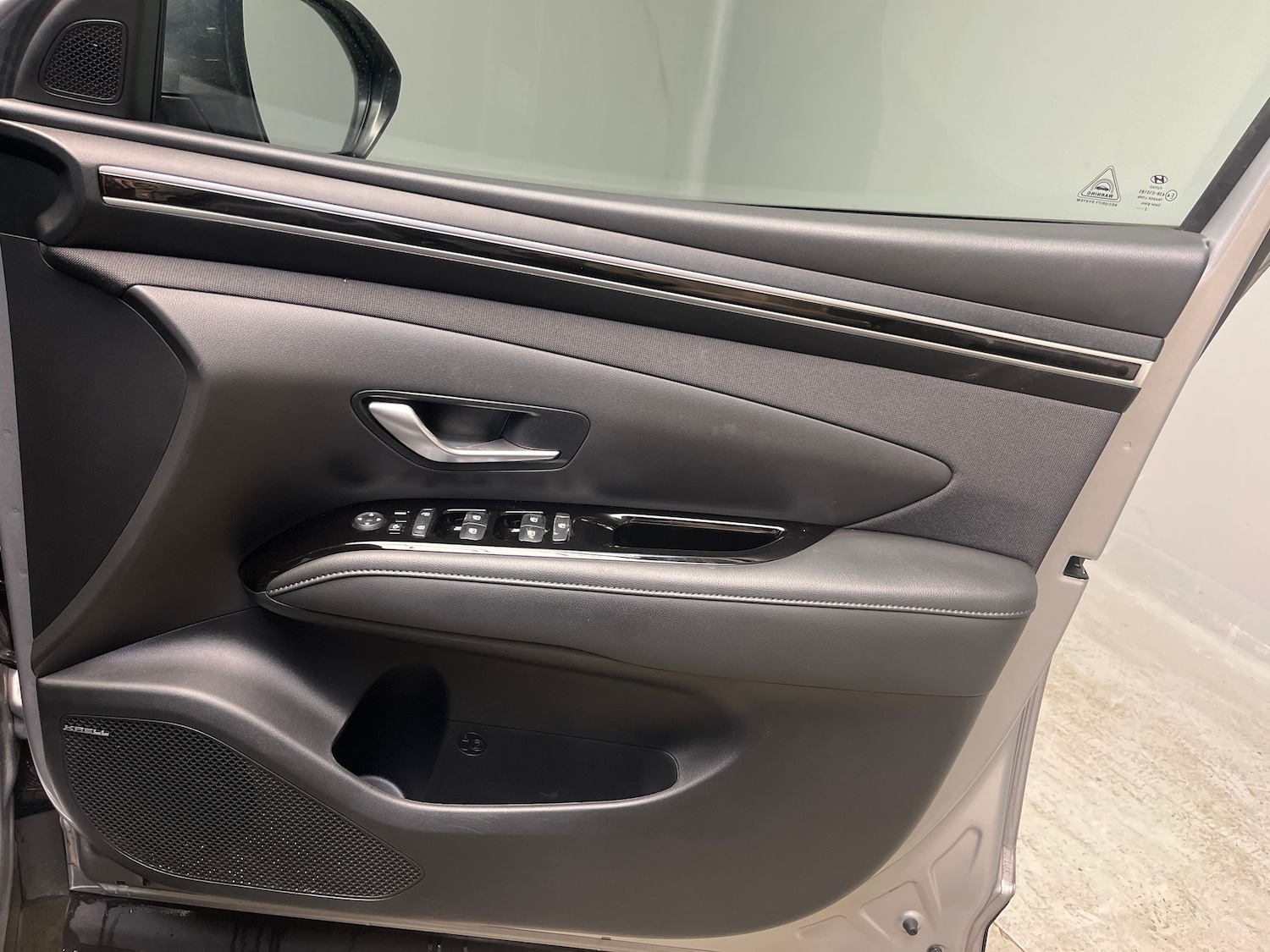 Used Hyundai TUCSON 2023 for sale - 77691298: Photo 31