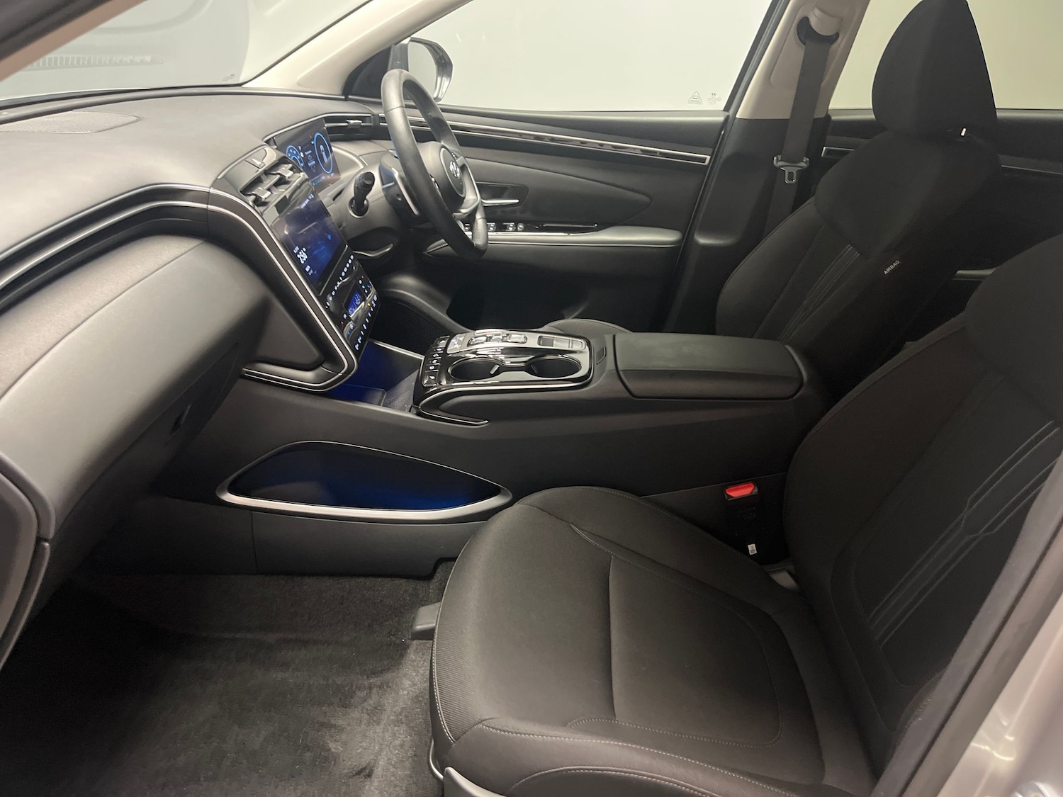 Used Hyundai TUCSON 2023 for sale - 77691298: Photo 4