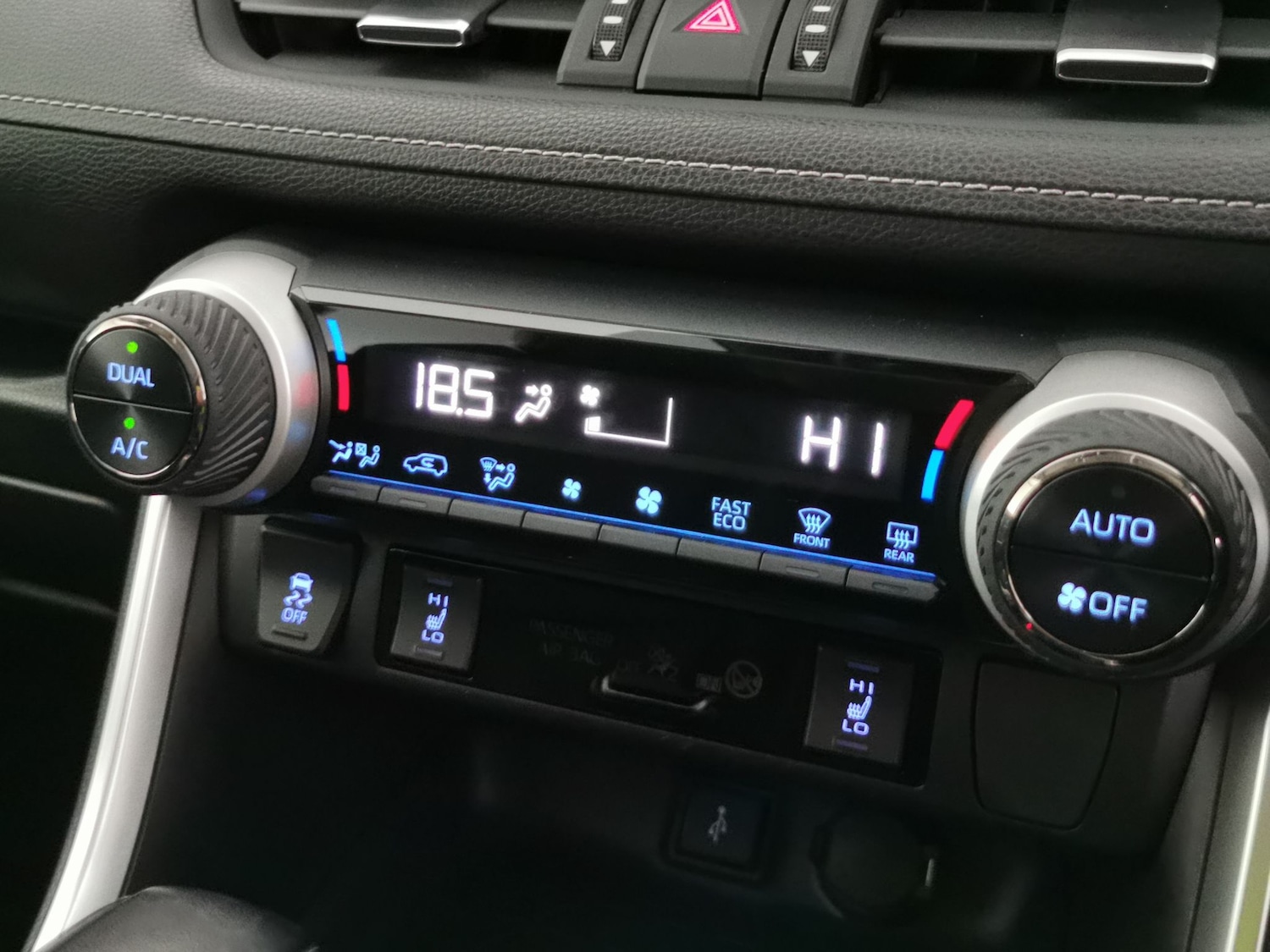 Used Toyota RAV4 2020 for sale - 76475385: Photo 27