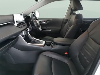 Used Toyota RAV4 2020 for sale - 76475385: Photo