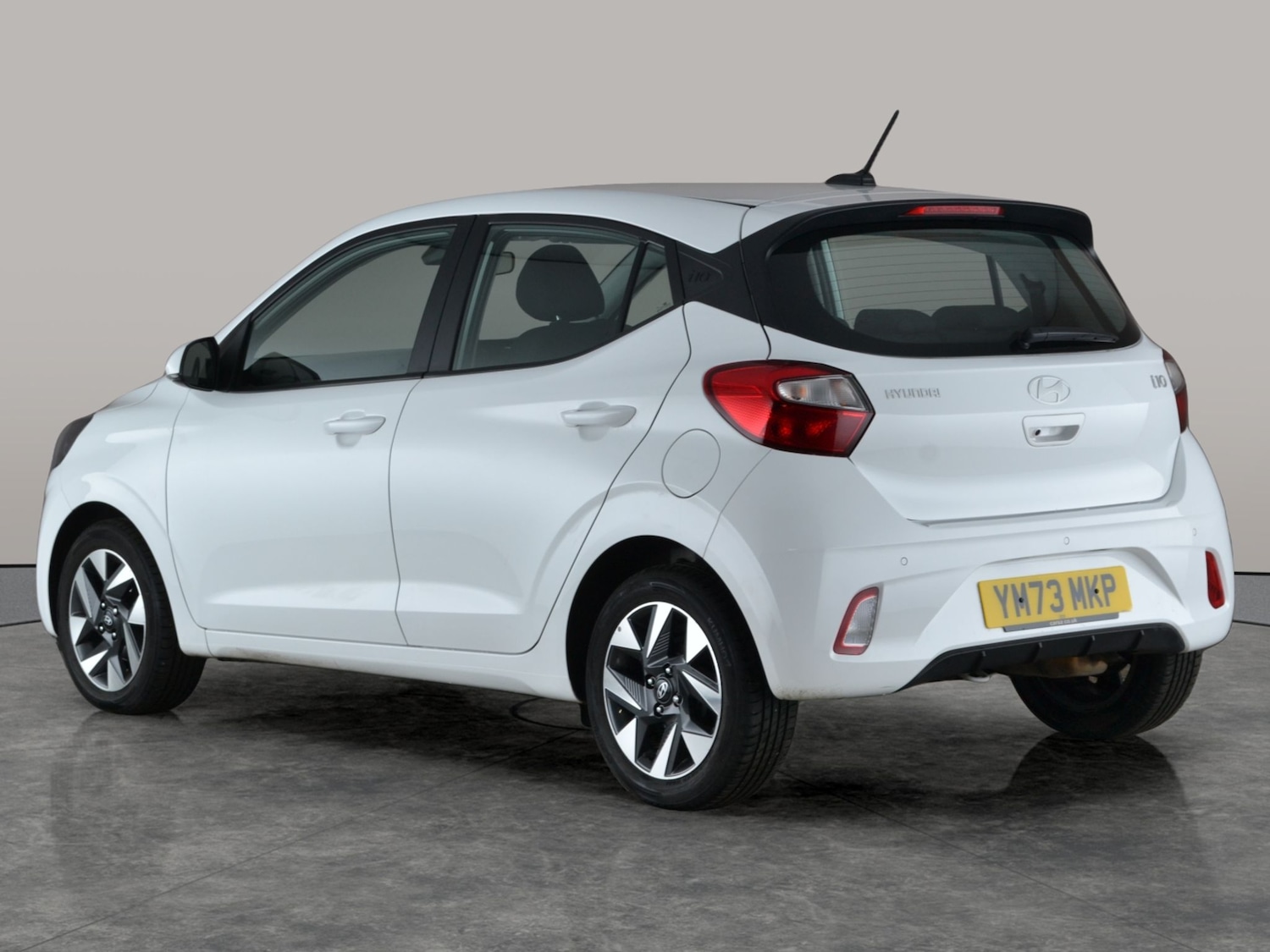 Used Hyundai i10 2023 for sale - 77394880: Photo 12