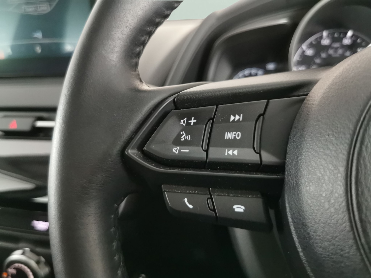 Used Mazda Mazda2 2023 for sale - 77988716: Photo 21