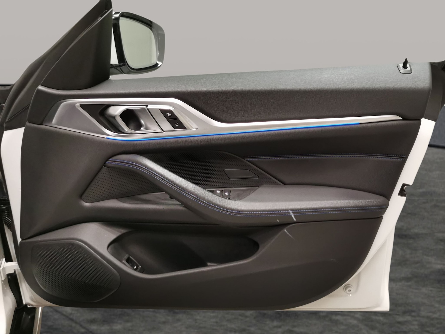 Used BMW i4 2022 for sale - 77193986: Photo 34