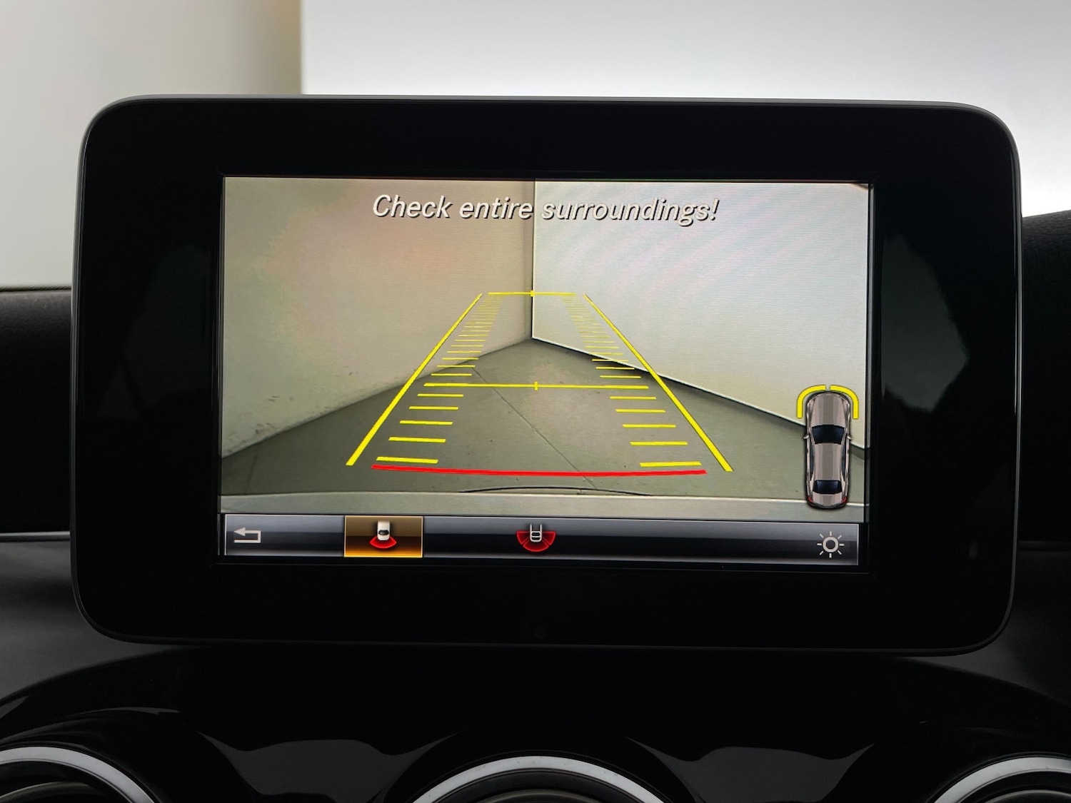 Used Mercedes-Benz C Class 2018 for sale - 76919478: Photo 5