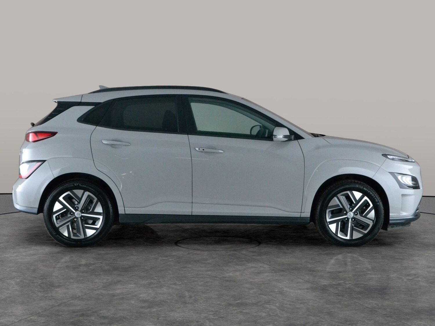 Used Hyundai KONA 2021 for sale - 77648575: Photo 9