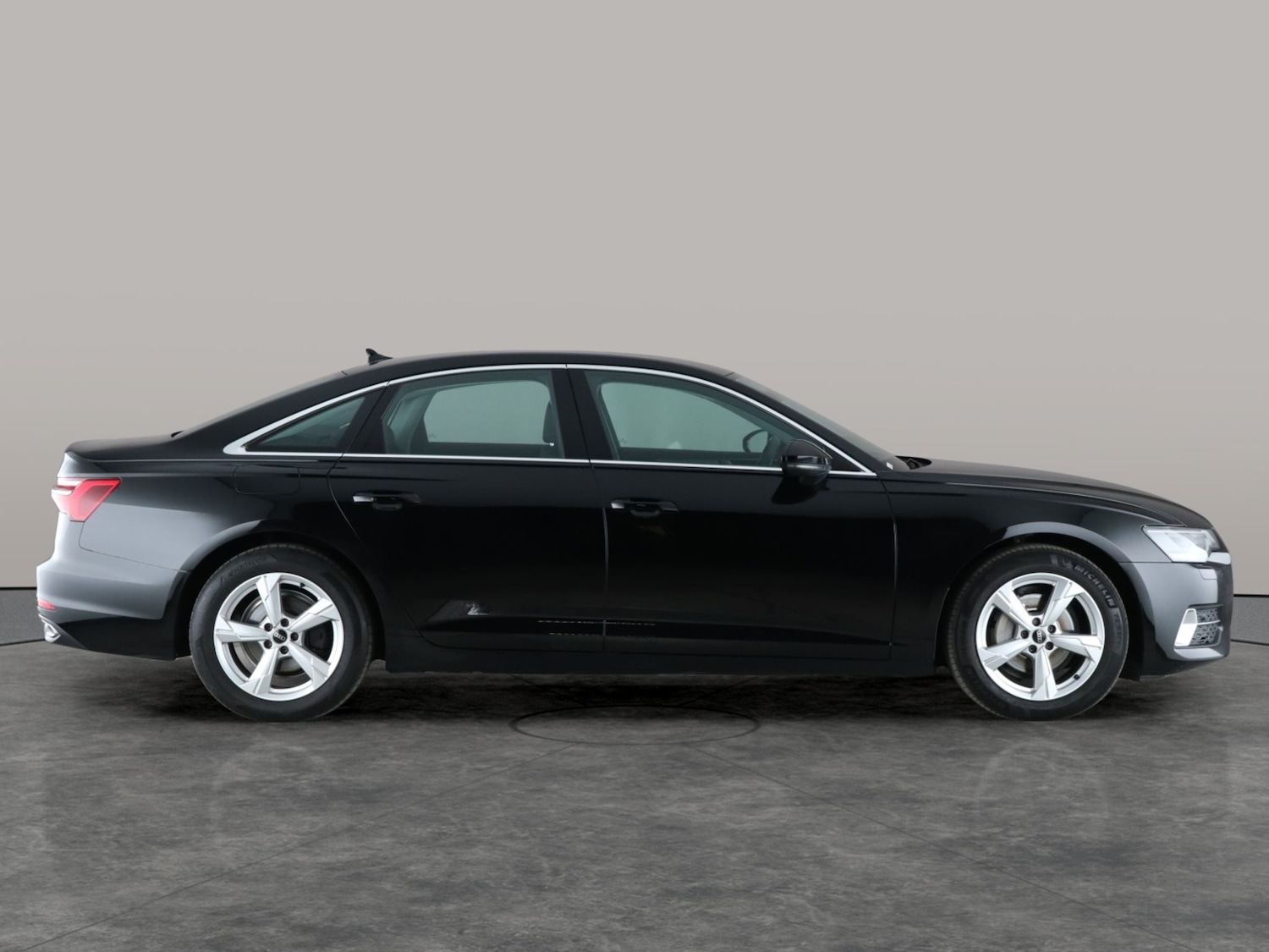 Used Audi A6 Saloon 2022 for sale - 76379170: Photo 13