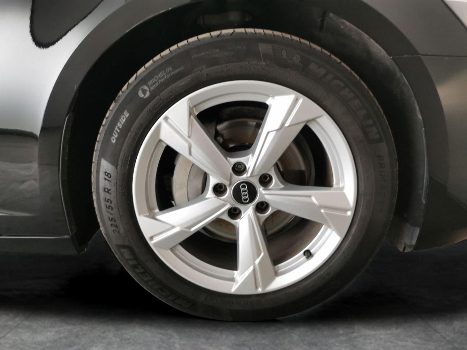 Used Audi A6 Saloon 2022 for sale - 76379170: Photo 34