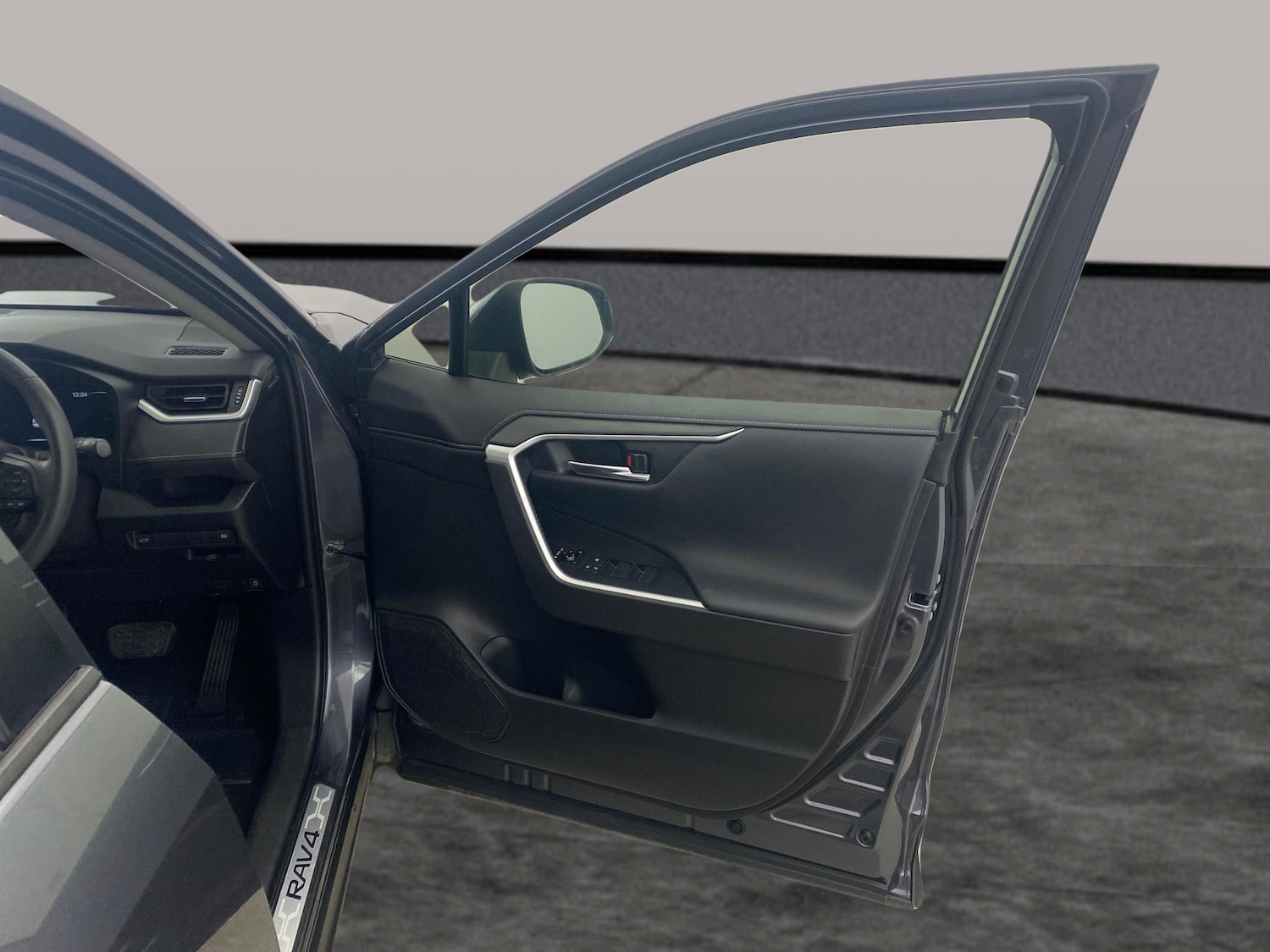 Used Toyota RAV4 2021 for sale - 77916939: Photo 25