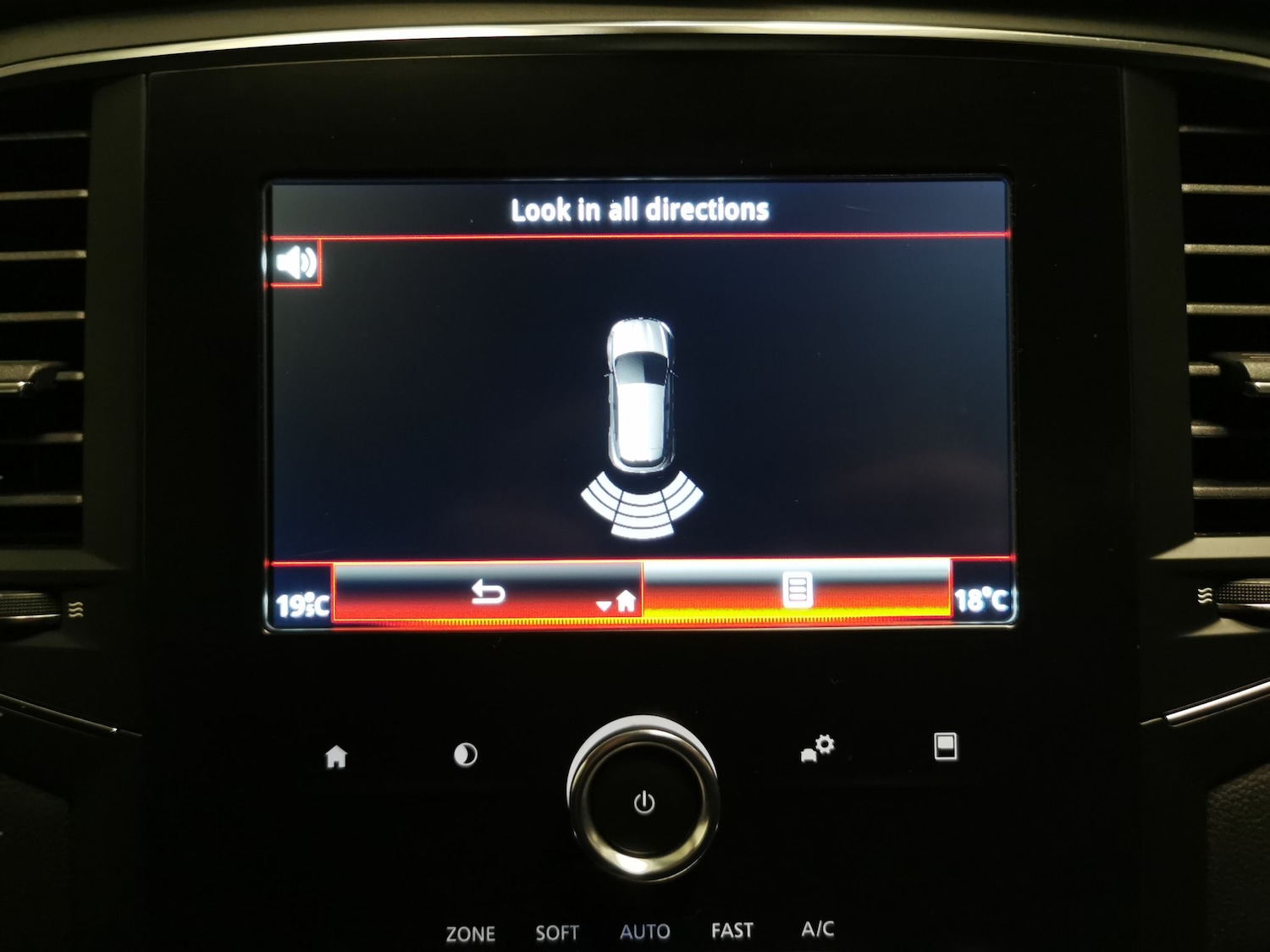 Used Renault Megane 2020 for sale - 77186710: Photo 15