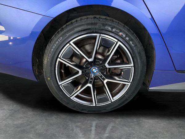 Used BMW i4 2022 for sale - 76249660: Photo 34