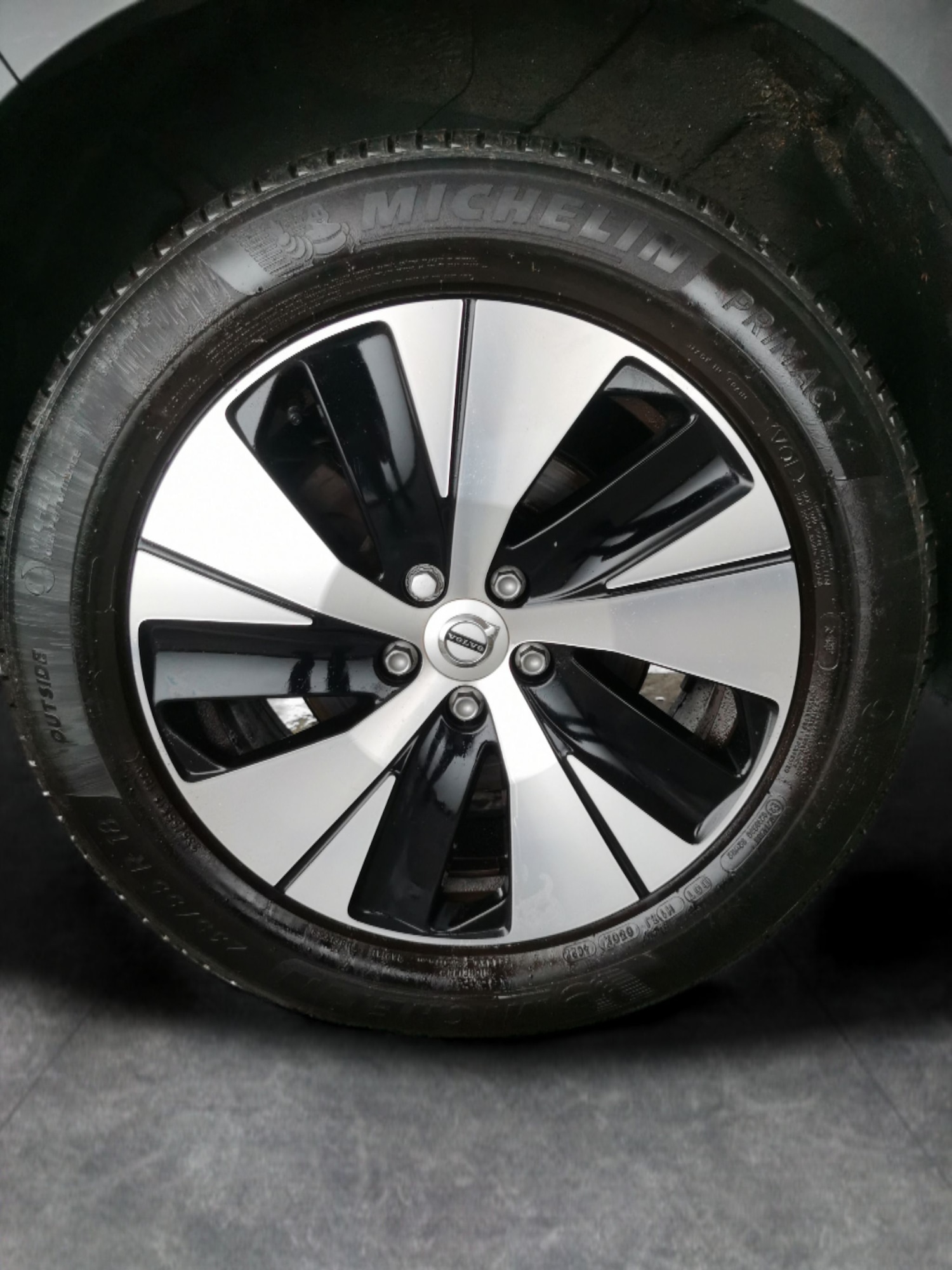 Used Volvo XC40 2023 for sale - 77517278: Photo 27