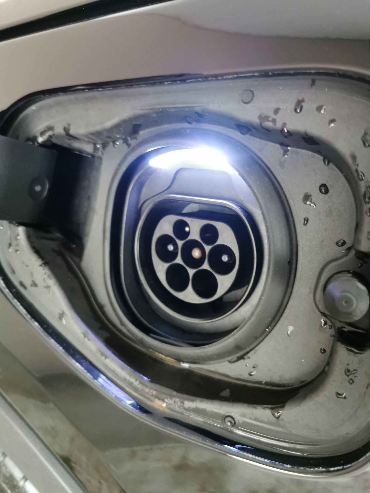 Used Volvo XC40 2023 for sale - 77517278: Photo 35