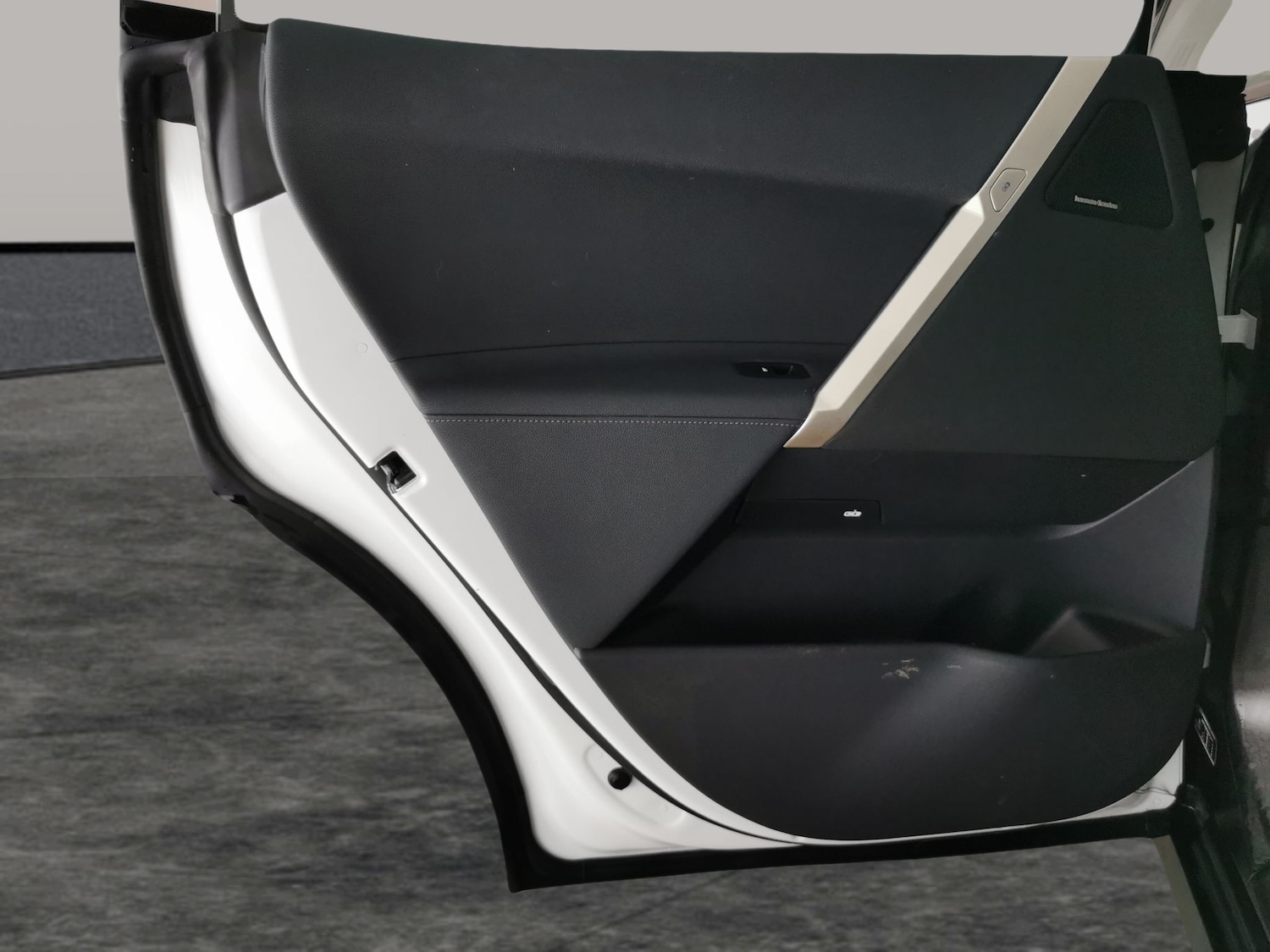 Used BMW iX 2024 for sale - 77592590: Photo 33