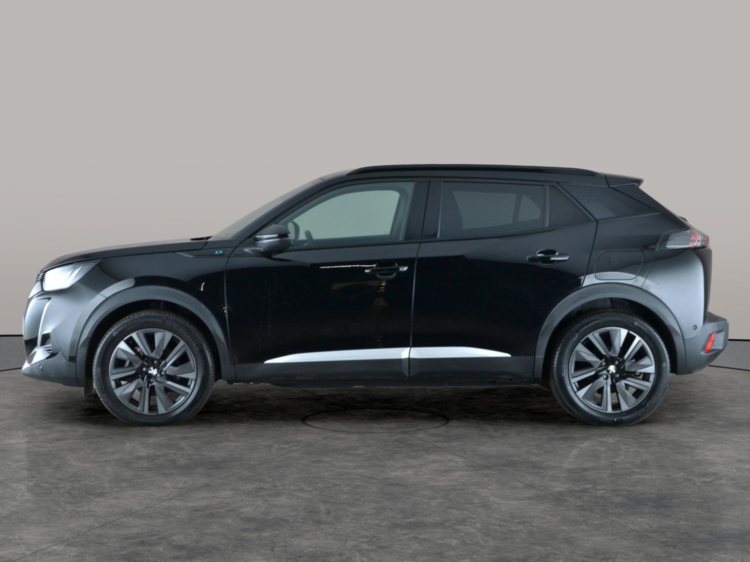 Used Peugeot 2008 2021 for sale - 77311180: Photo 14