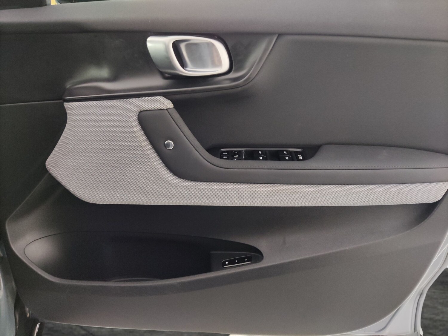 Used Polestar Polestar 2 2023 for sale - 78082060: Photo 31