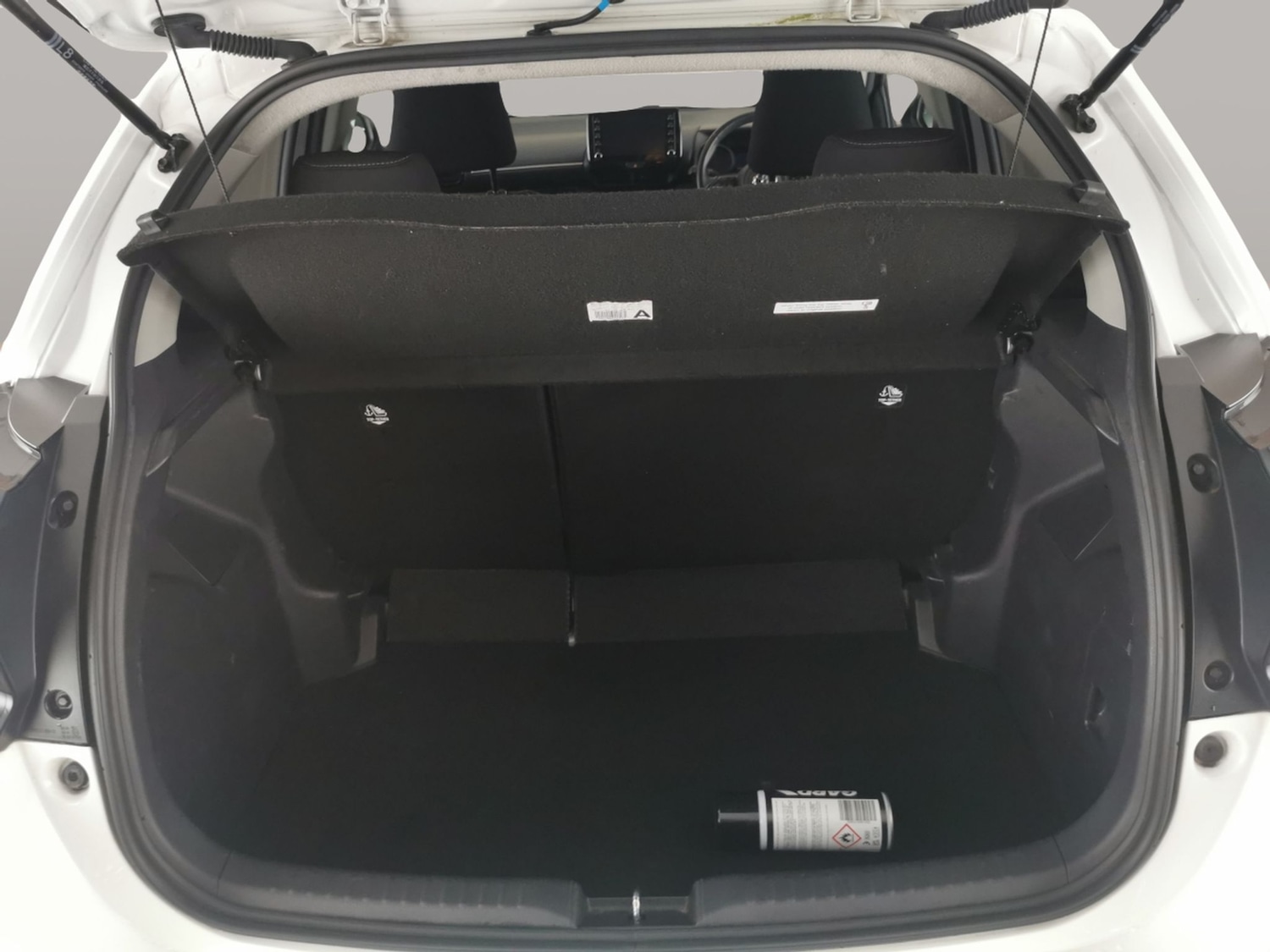 Used Toyota Yaris 2022 for sale - 77149132: Photo 26