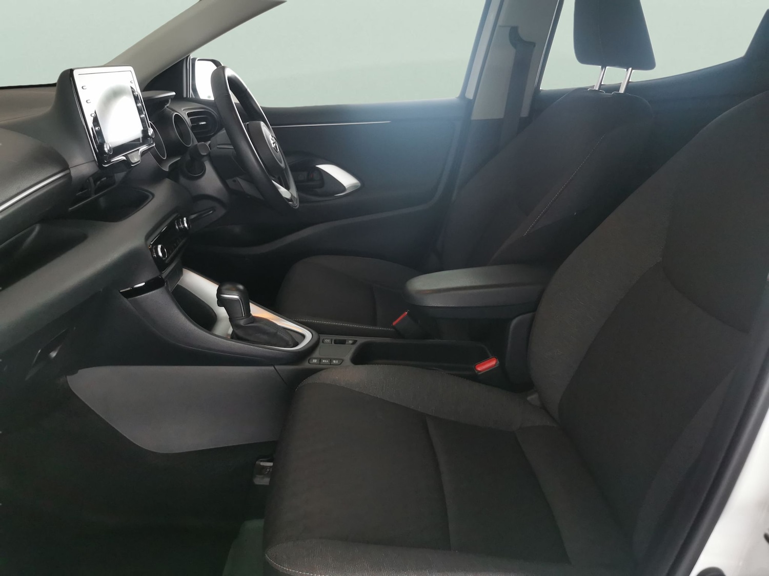 Used Toyota Yaris 2022 for sale - 77149132: Photo 4