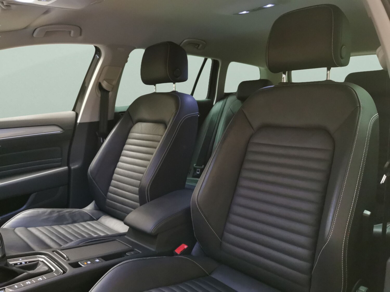 Used Volkswagen Passat 2021 for sale - 77519644: Photo 6