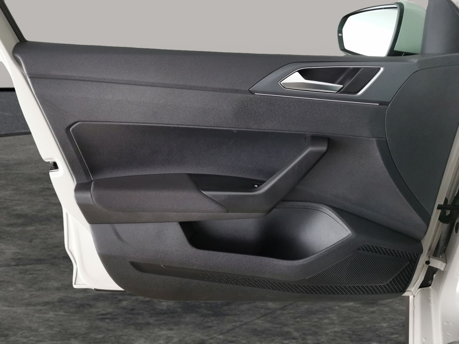 Used Volkswagen Polo 2022 for sale - 77663114: Photo 24