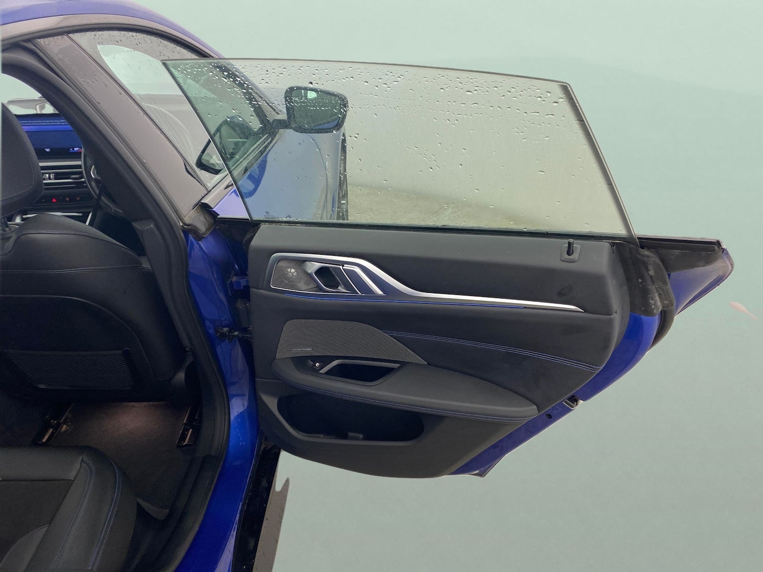 Used BMW i4 2022 for sale - 77418080: Photo 28