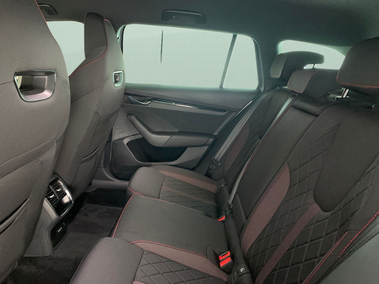 Used Skoda Octavia 2023 for sale - 76901845: Photo 24